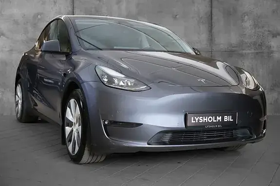 Tesla Model Y 2021 photo 2