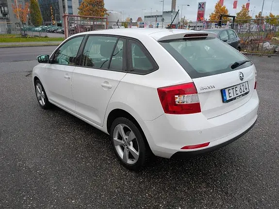 Skoda Rapid Spaceback 2016 photo 4