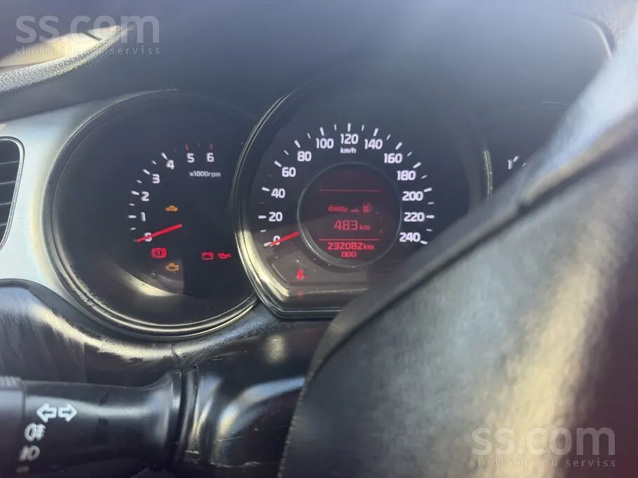 Kia Ceed 2015 photo 2
