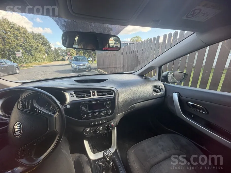 Kia Ceed 2015 photo 4