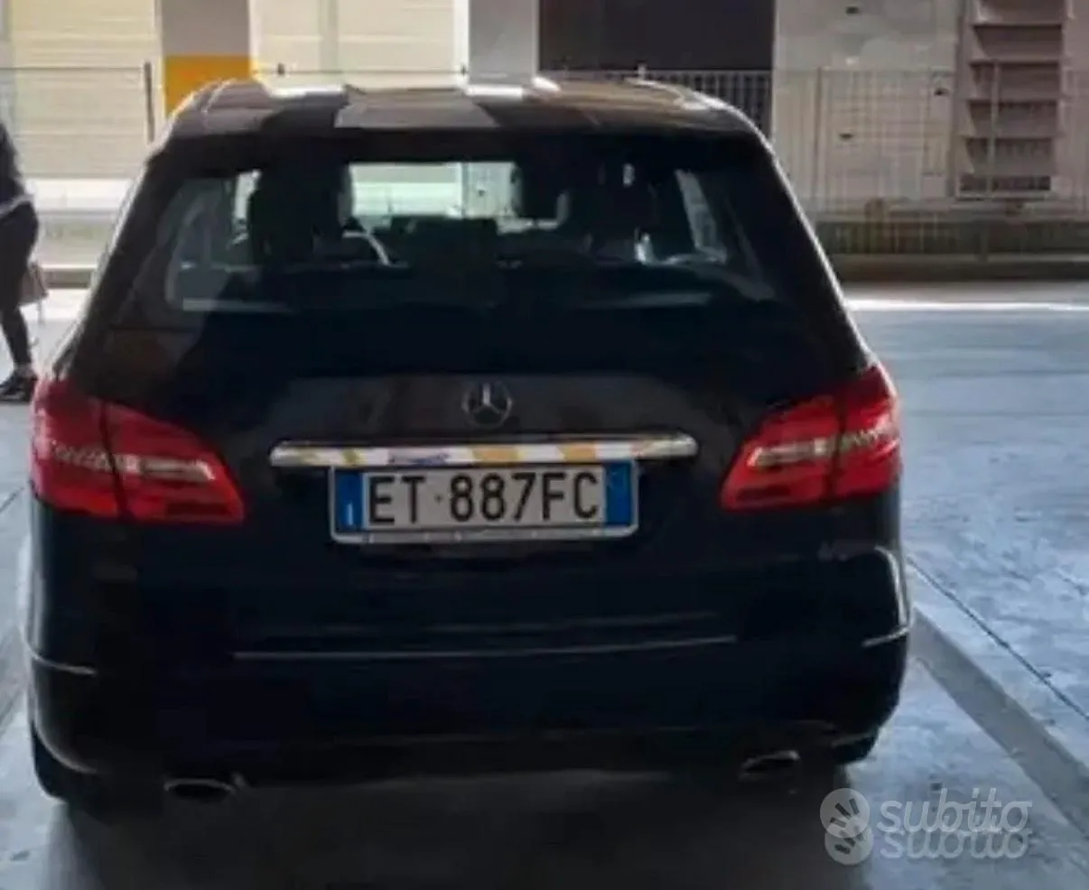 Mercedes-Benz C-Class 2013 photo 3