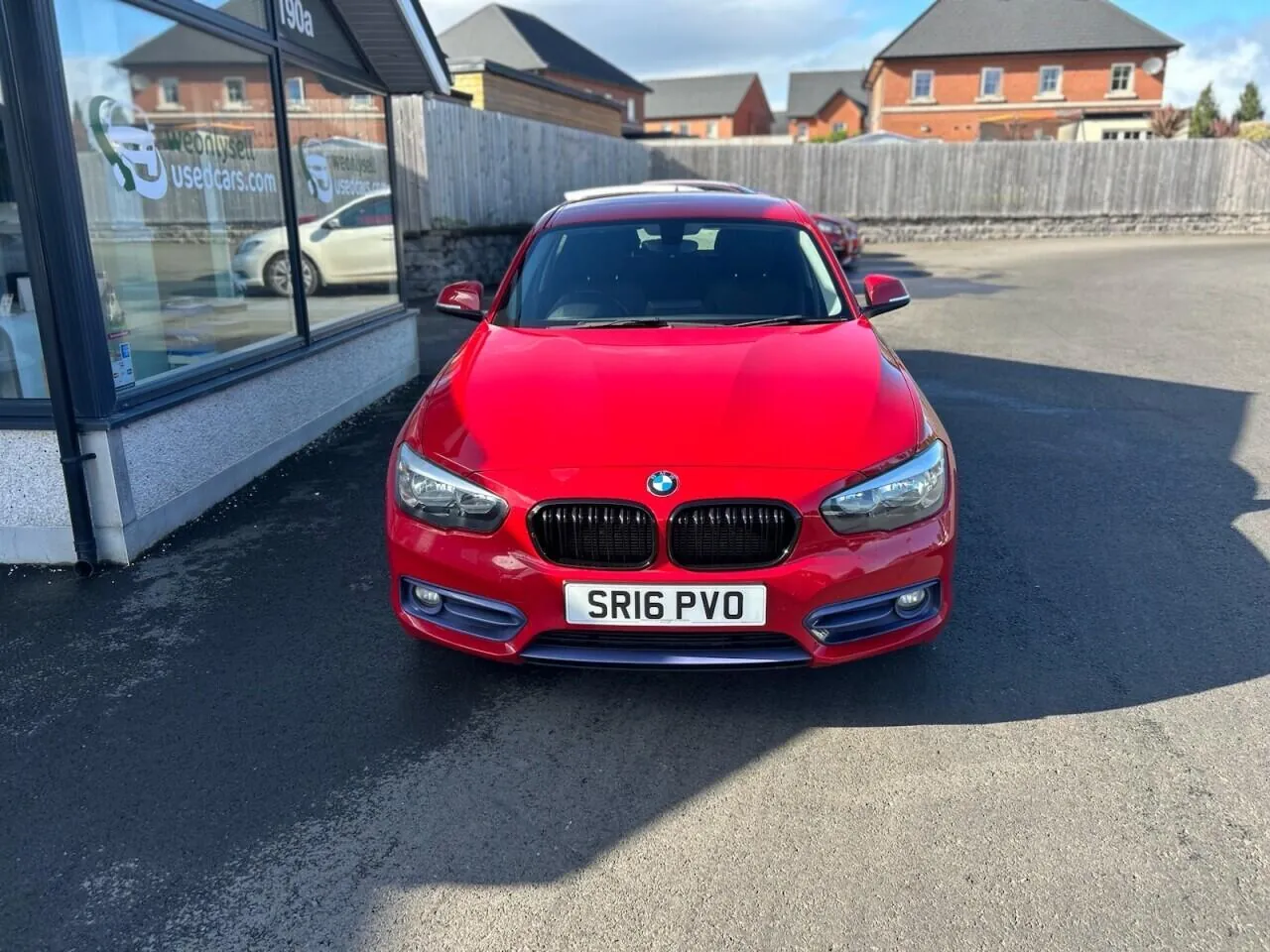 BMW 1 Series 2016 photo 2