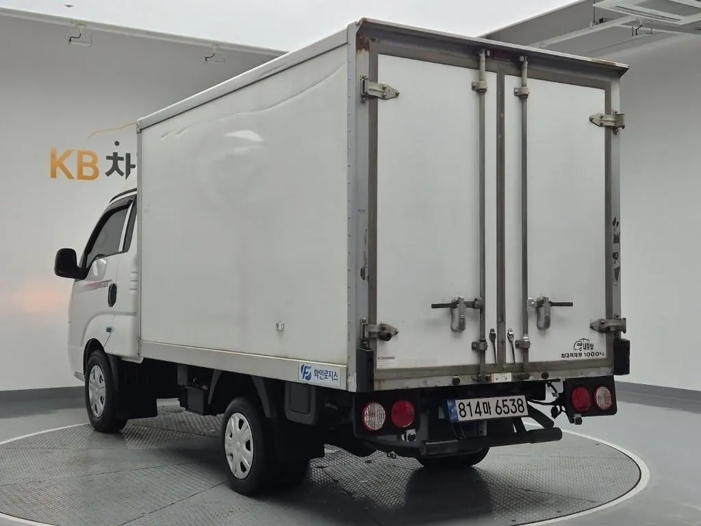 Kia Bongo 2024 photo 2