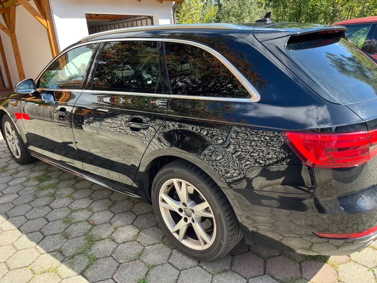 Audi A4 2017 photo 3