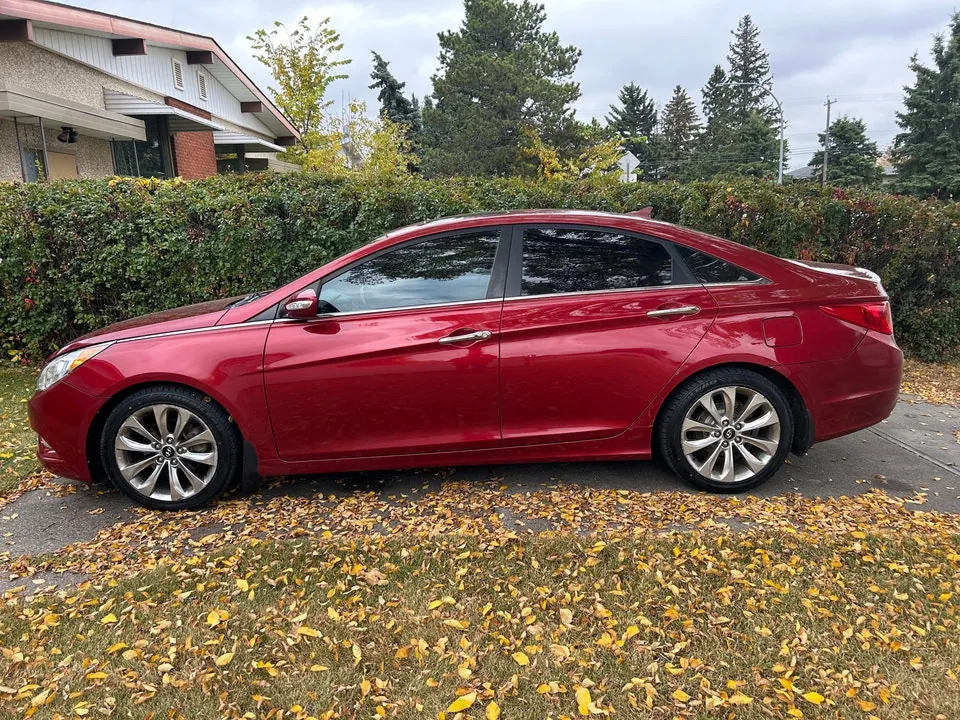 Hyundai Sonata 2011 photo 4