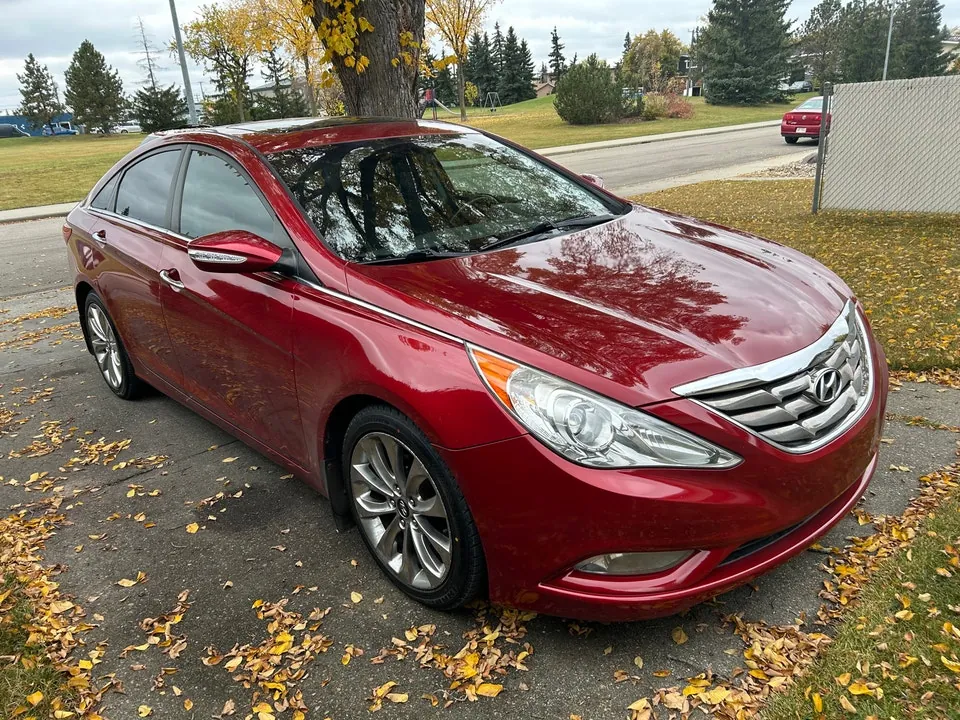 Hyundai Sonata 2011 photo 3
