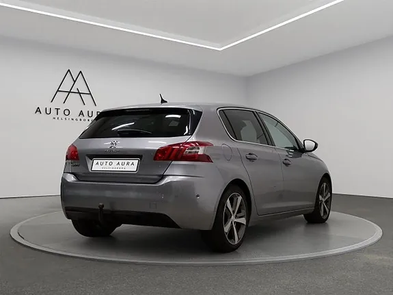 Peugeot 308 2013 photo 4