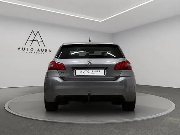 Peugeot 308 2013 photo 5