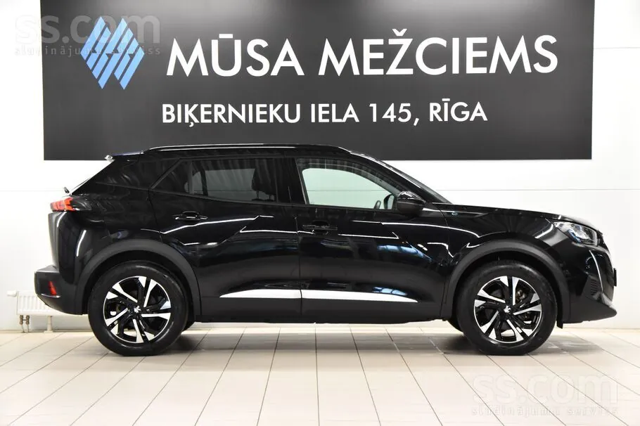 Peugeot 2008-E Allure 2022 photo 4