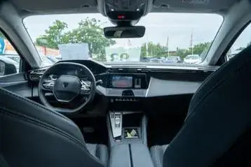 Peugeot 408 2024 photo 2