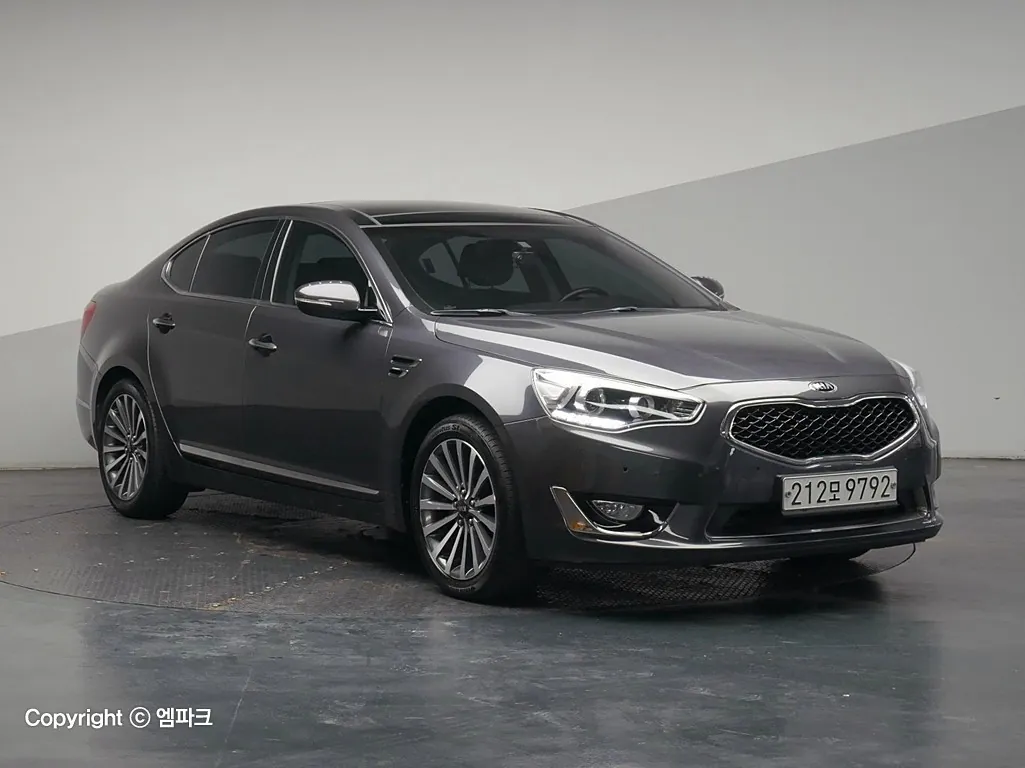 Kia K7 2014 photo 4