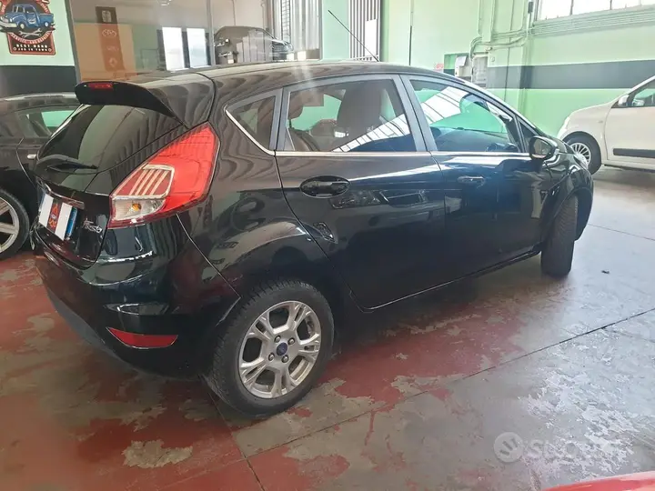 Ford Fiesta 2016 photo 3