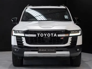 Toyota Land Cruiser 2023 photo 5