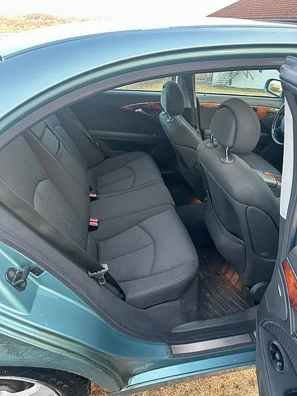 Mercedes-Benz E240 2003 photo 5