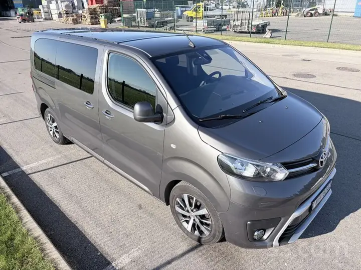 Toyota Proace Verso