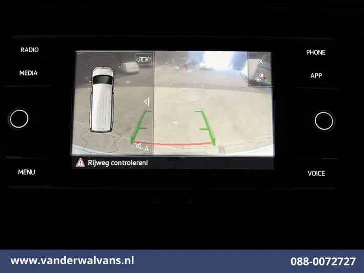 Volkswagen Crafter 2022 photo 2