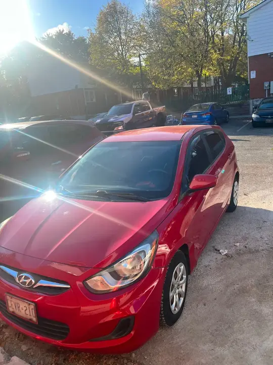 Hyundai Accent 2014 photo 4
