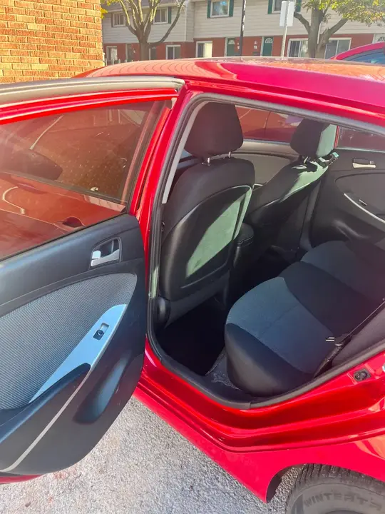 Hyundai Accent 2014 photo 2