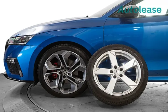 Skoda Octavia Rs 2024 photo 3