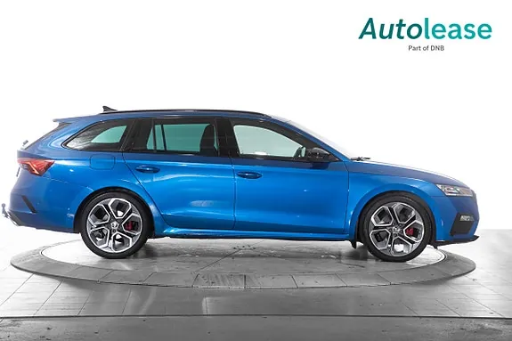 Skoda Octavia Rs 2024 photo 2