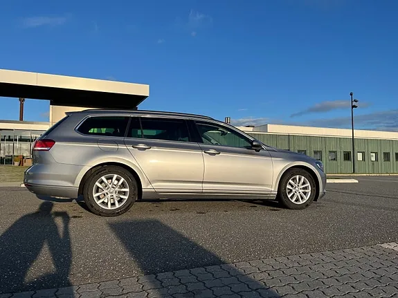 Volkswagen Passat 2019 photo 4