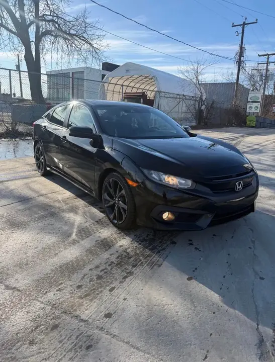 Honda Civic 2019 photo 3