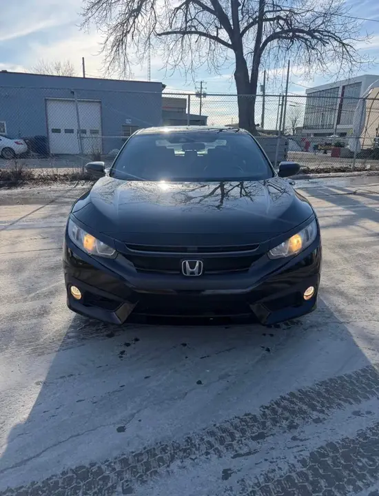 Honda Civic 2019 photo 2