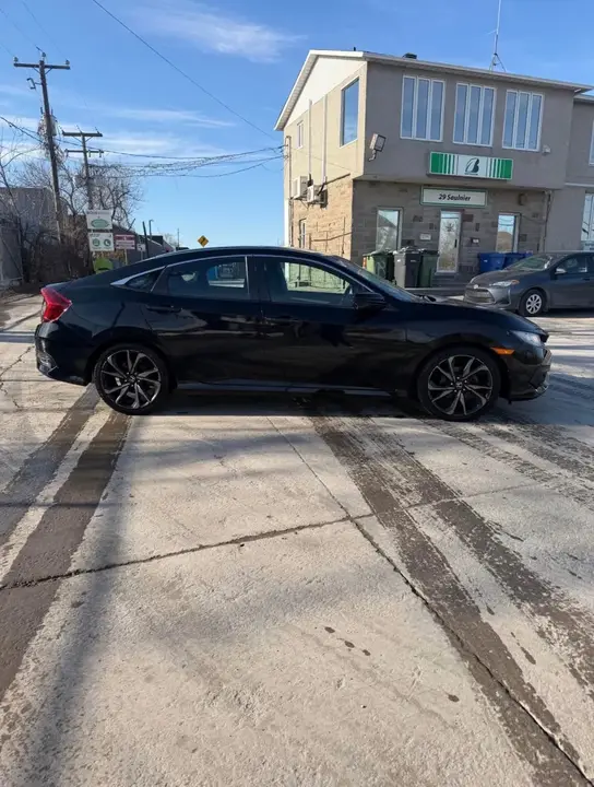 Honda Civic 2019 photo 4