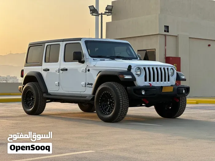 Jeep Wrangler 2022 photo 2