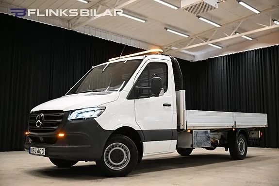Mercedes-Benz Sprinter 2023 photo 2