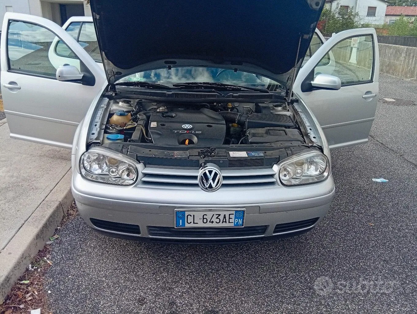 Volkswagen Golf 2001 photo 3