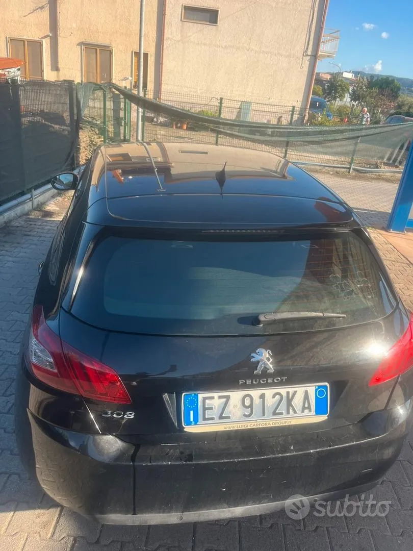 Peugeot 308 2015 photo 2