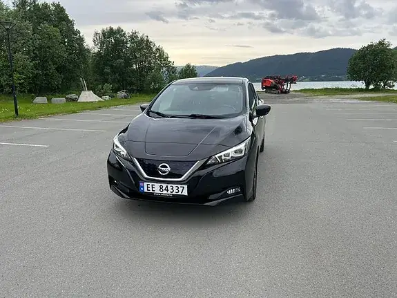 Nissan Leaf 2022 photo 4