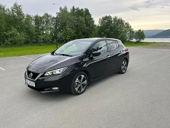 Nissan Leaf 2022 photo 2