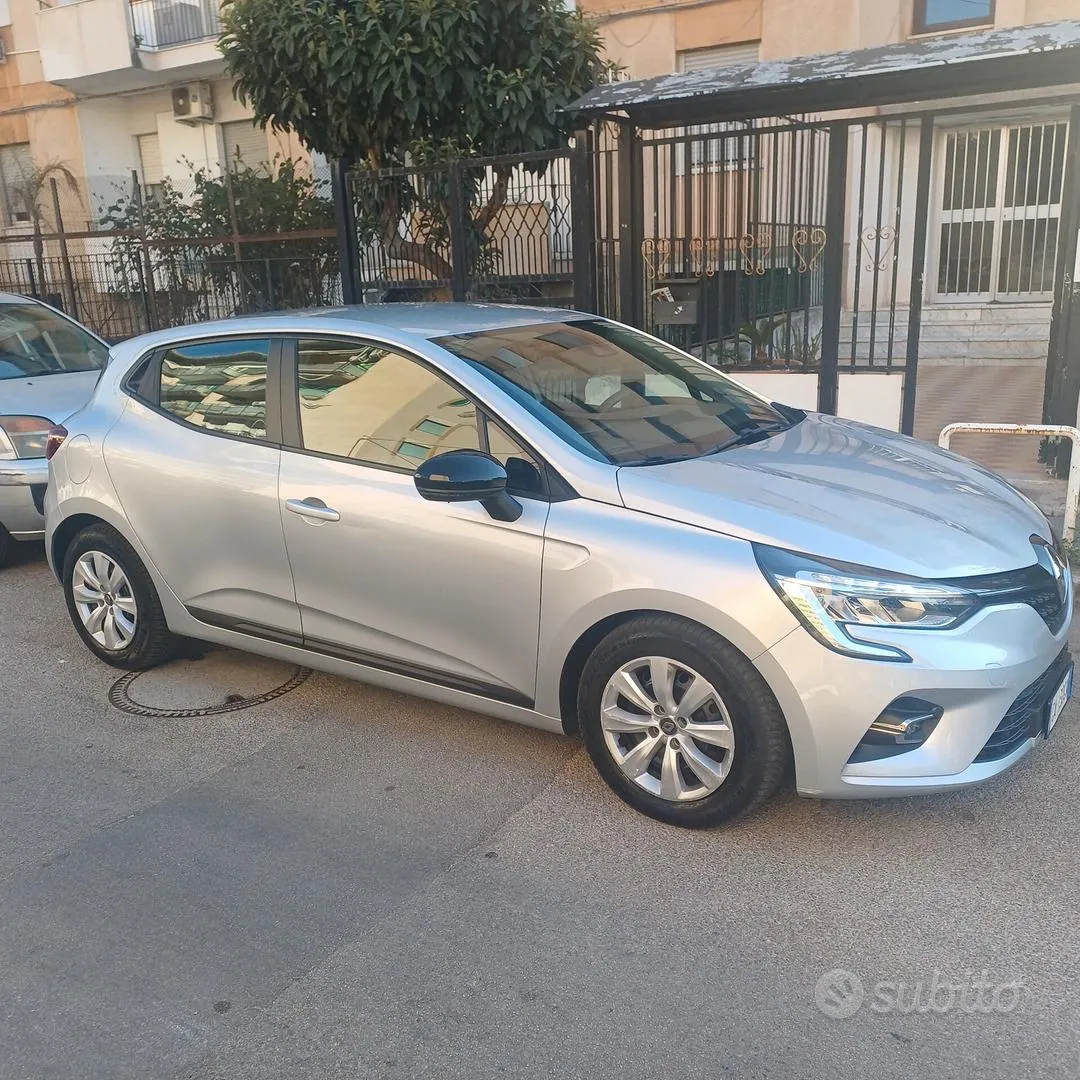 Renault Clio 2020 photo 2