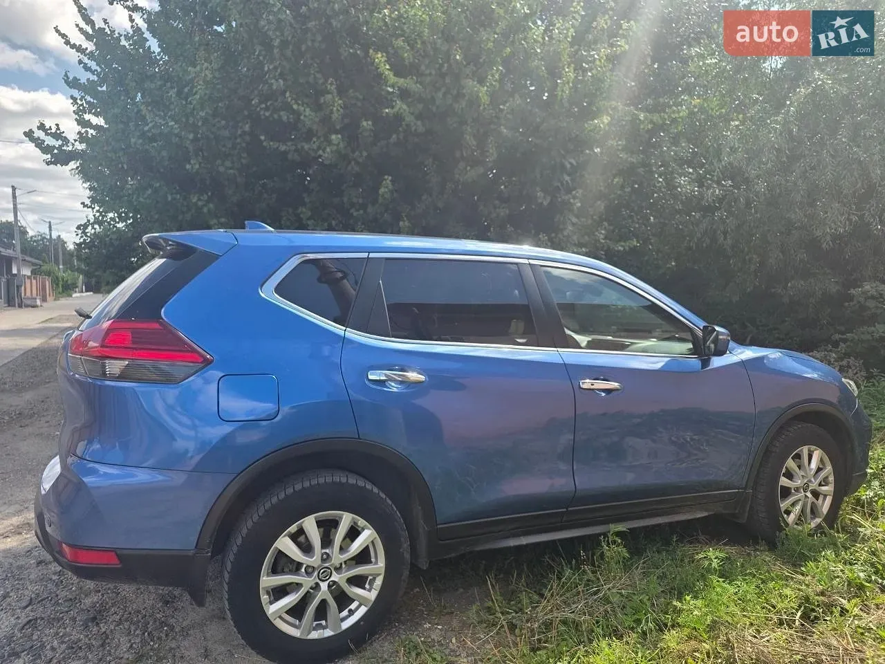 Nissan X-Trail 2018 photo 2