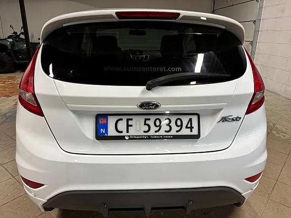 Ford Fiesta 2011 photo 4
