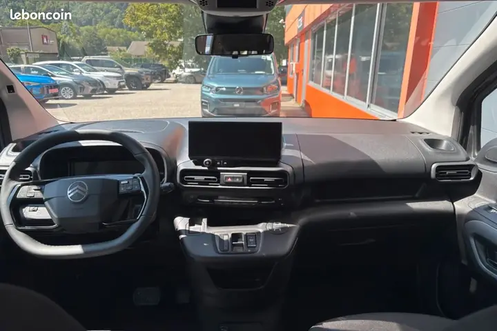 Citroen Berlingo 2026 photo 3