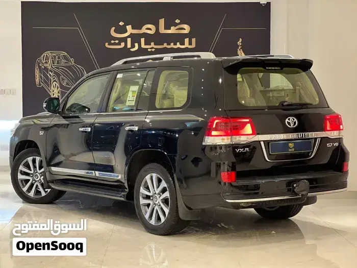Toyota Land Cruiser 2019 photo 3