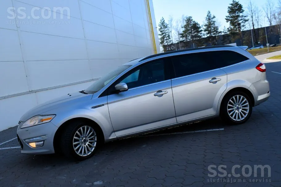Ford Mondeo 2013 photo 4