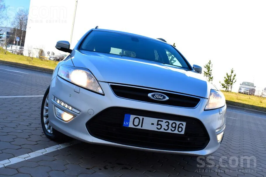 Ford Mondeo 2013 photo 2