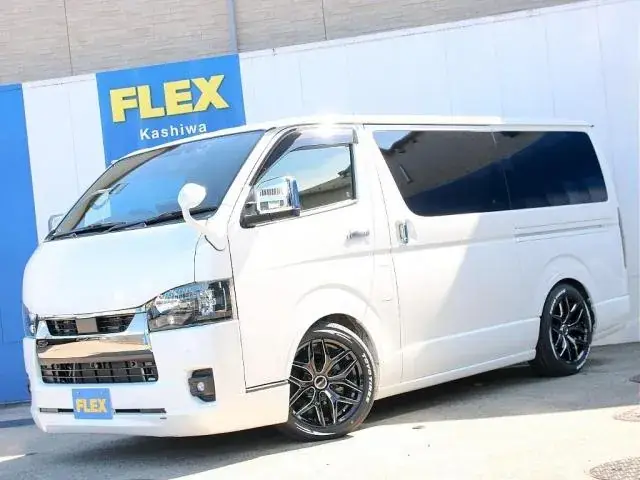 Toyota Hiace 2023 photo 3
