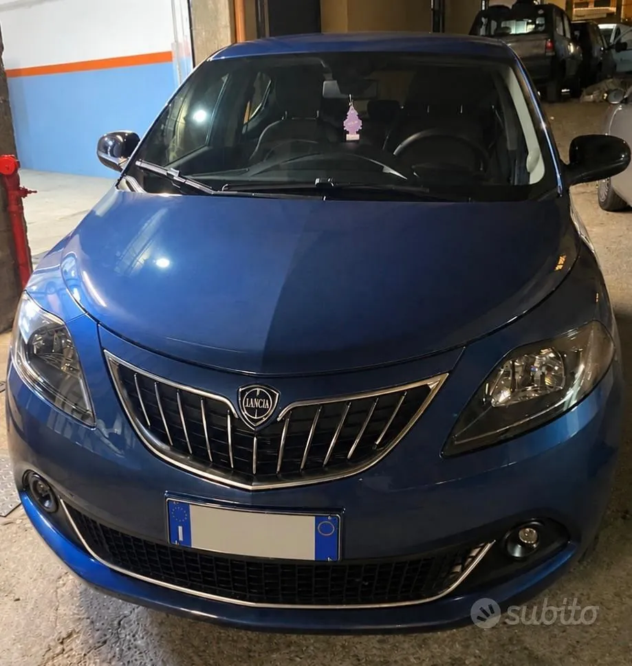 Lancia Ypsilon 2024 photo 2
