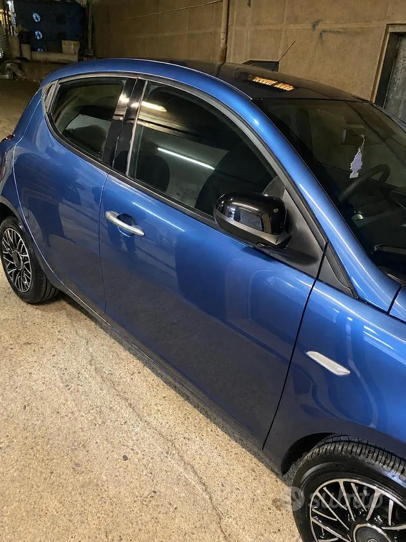 Lancia Ypsilon 2024 photo 5