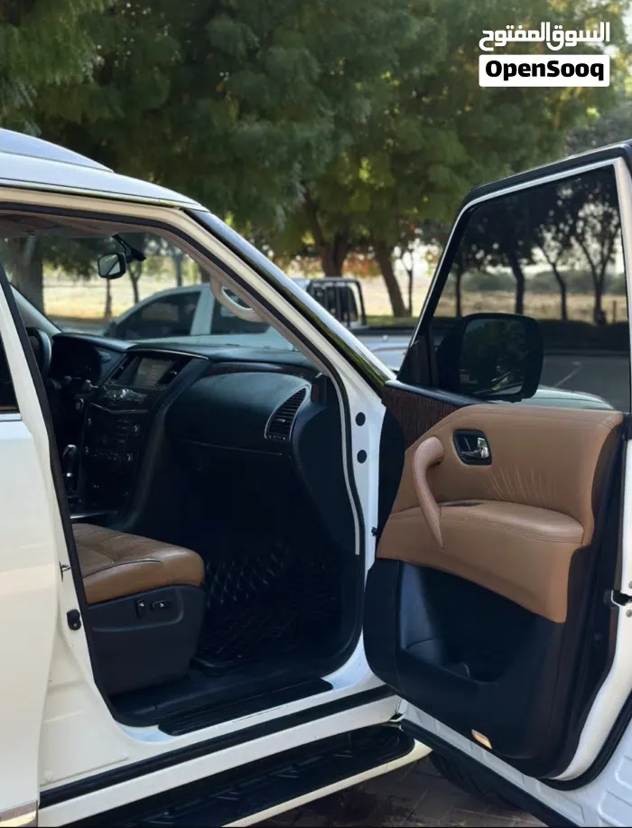 Nissan Patrol 2014 photo 4