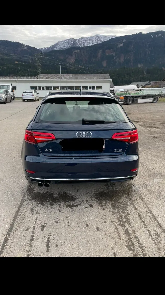 Audi A3 2018 photo 2