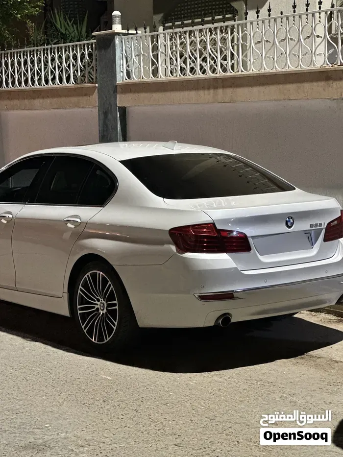 BMW 5 Series 2015 photo 3