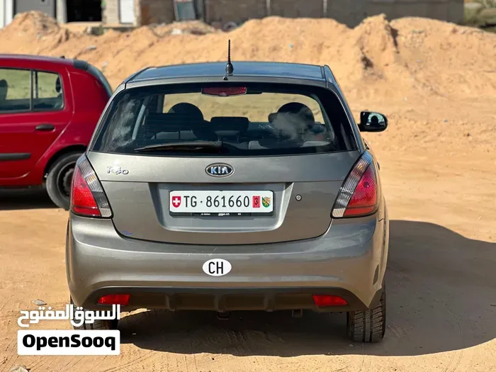 Kia Rio 2012 photo 3