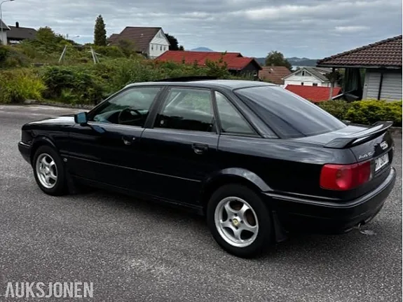 Audi 80 1992 photo 4