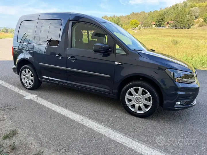 Volkswagen Caddy 2019 photo 2